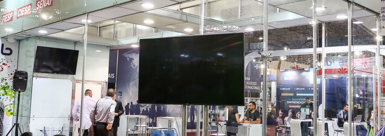 Estande do Sebrae em feira de exposição de empreendedorismo